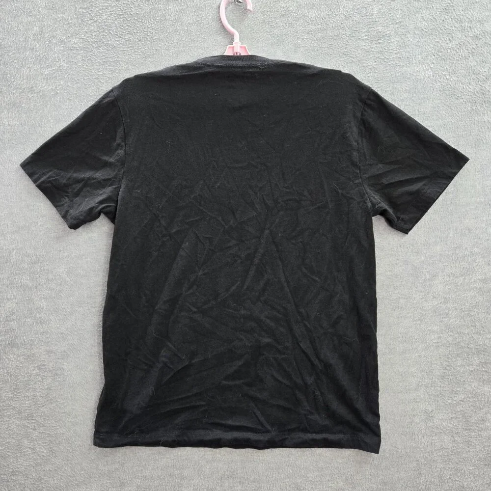 True Religion Men Shirt M Black Short Sleeve Logo Graphic Crew Neck Tee‎